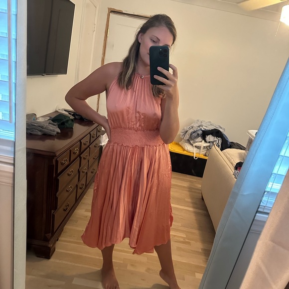 Coral Midi Dress - Picture 4 of 4